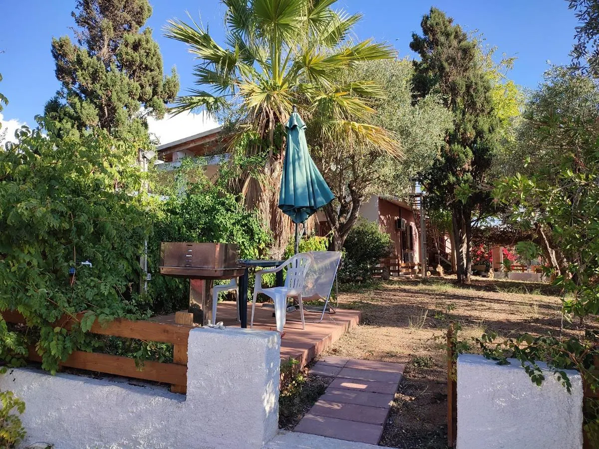 Alghero Guest House - Appartamenti In Villetta Di Campagna, Piscina Fuori Terra A 4 Minuti Di Auto Dalla Citta
